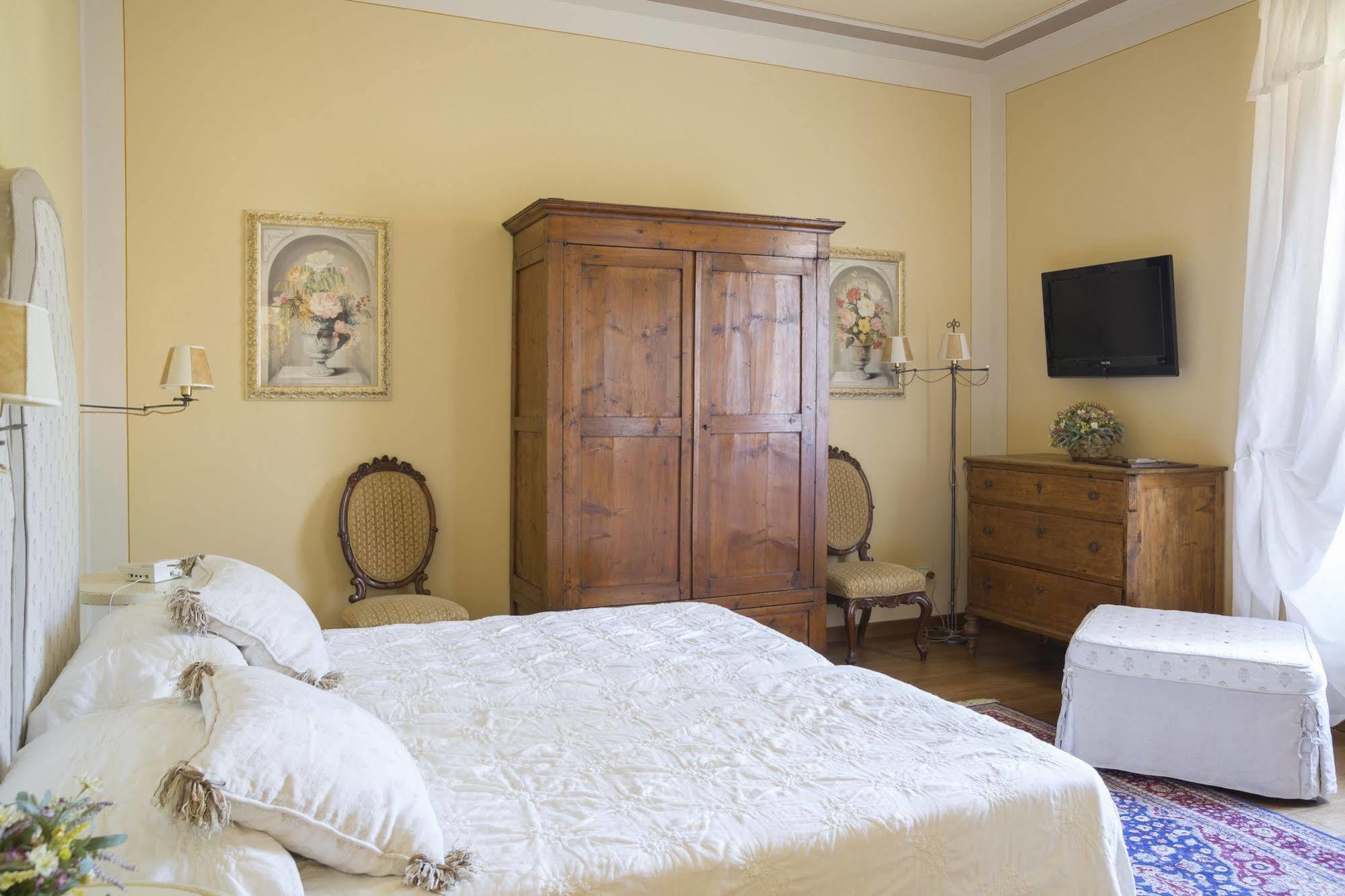 Villa Sestilia Guest House Монтайоне Экстерьер фото